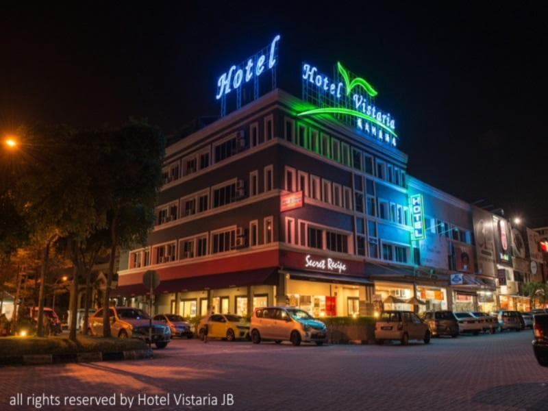 Hotel Vistaria 3