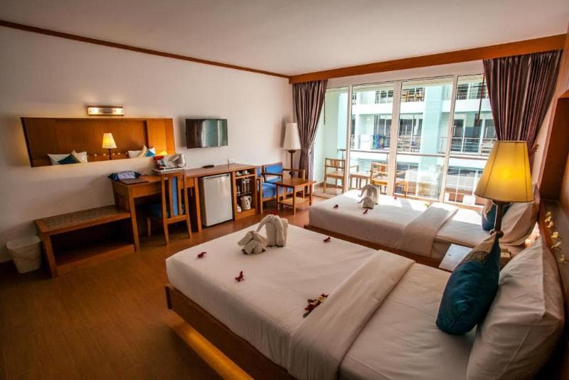 Phi Phi Harbour View Hotel 4