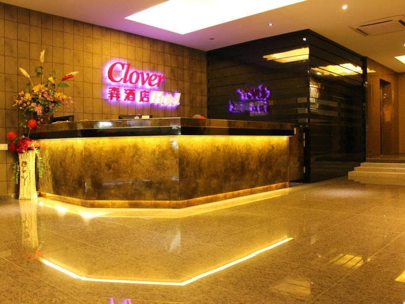 Clover Hotel main