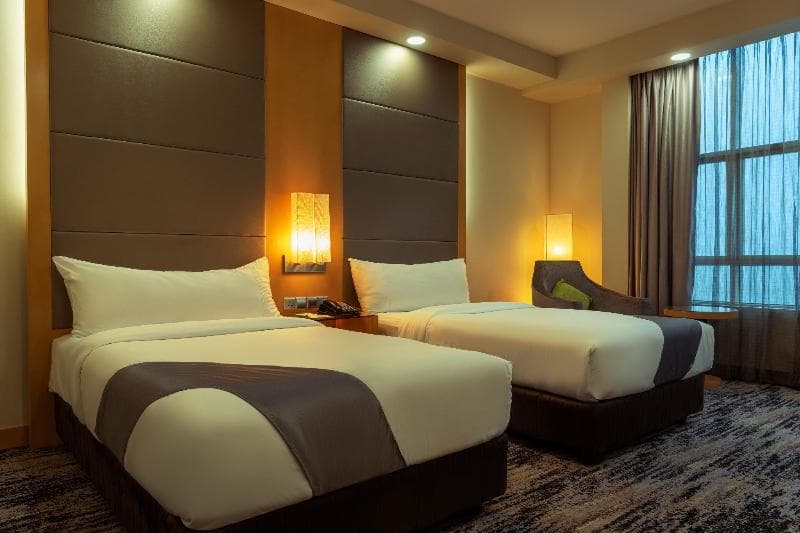 The Waterfront Hotel photo 1