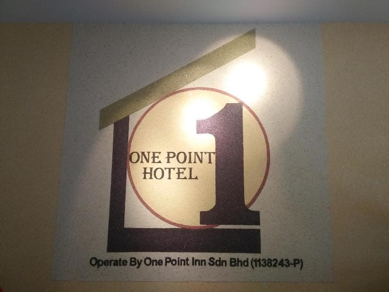 One Point Hotel King Centre photo 1
