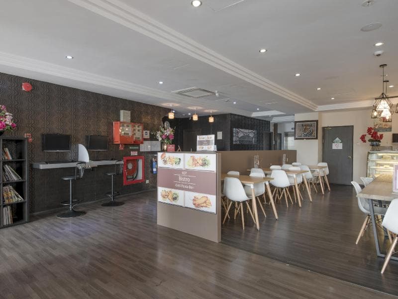 The Noble Hotel 4