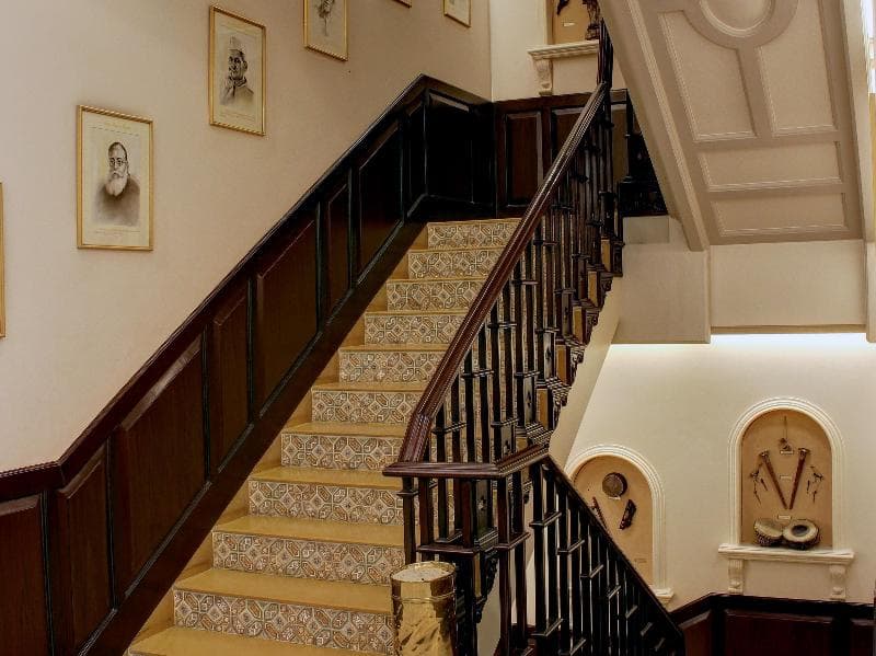 Palace On Ganges (Adults Only) 4