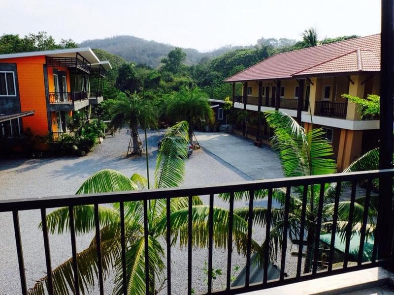 Baan Suan Rim Nam Pakchong Resort (Adults only)