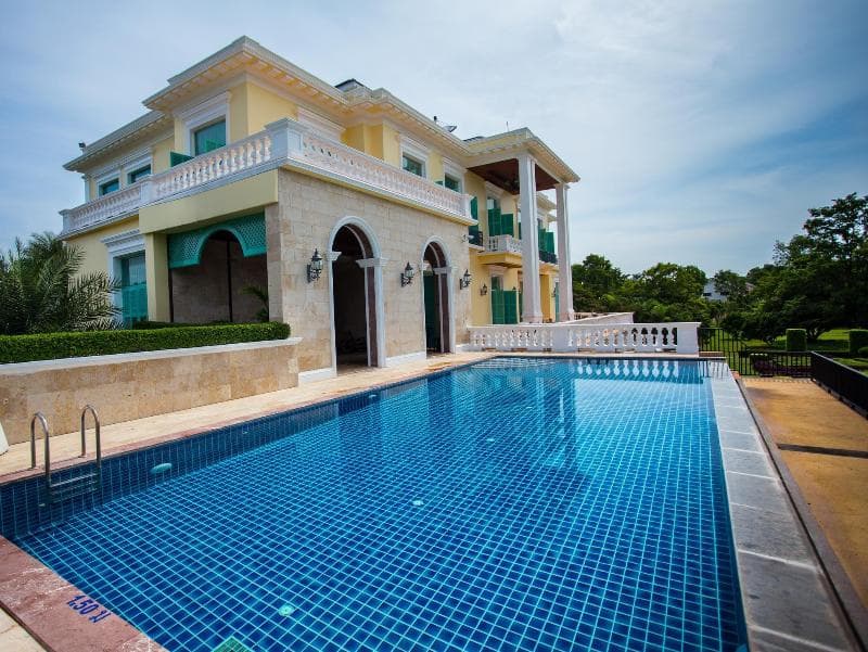 Chateau De Khaoyai Hotel & Resort 4