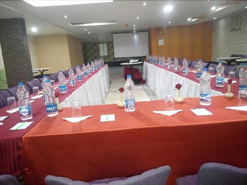 Hotel Eastern Plaza main