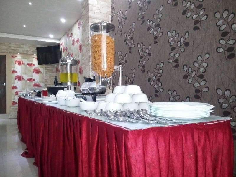 Hotel Eastern Plaza 3
