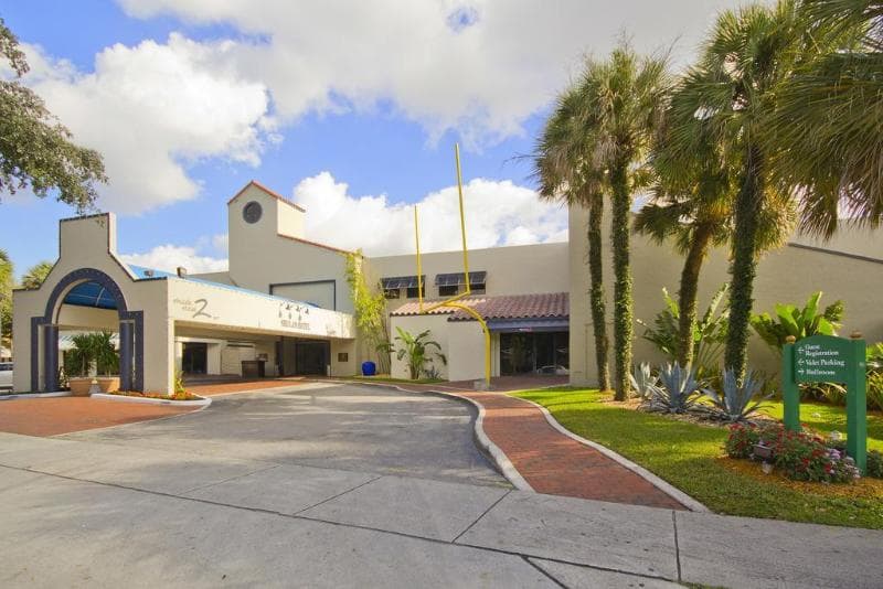 Miami Lakes Hotel 3