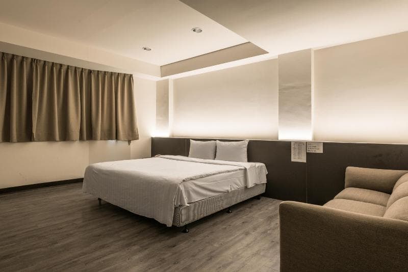 Lotus Yuan Business Hotel 5