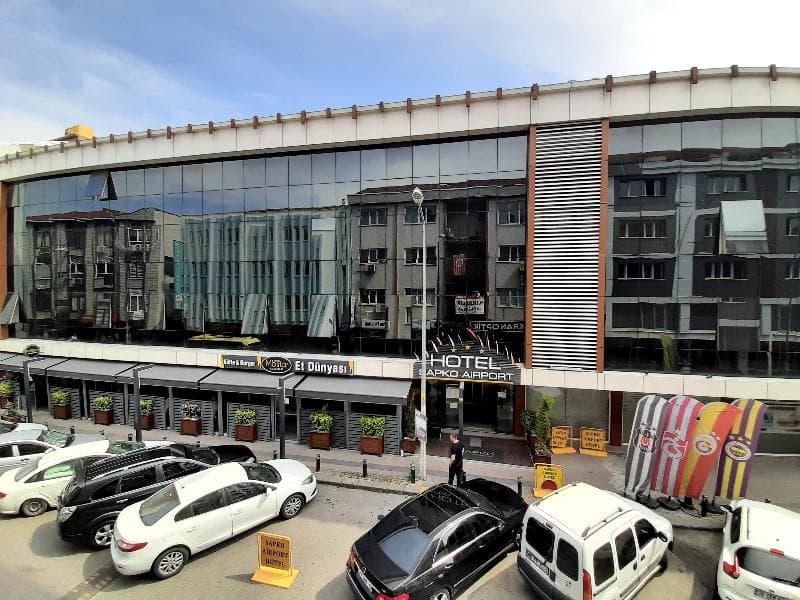 Sapko Airport Hotel 4