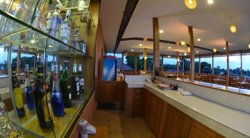 Bagan Emerald Hotel main