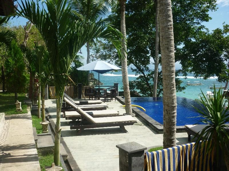 Song Lambung Beach Huts 3