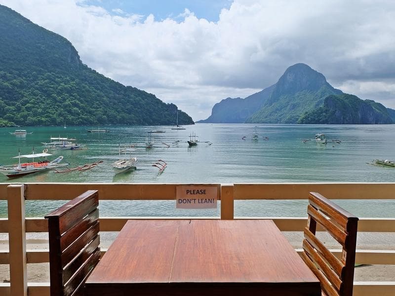 El Nido Beach Hotel 4