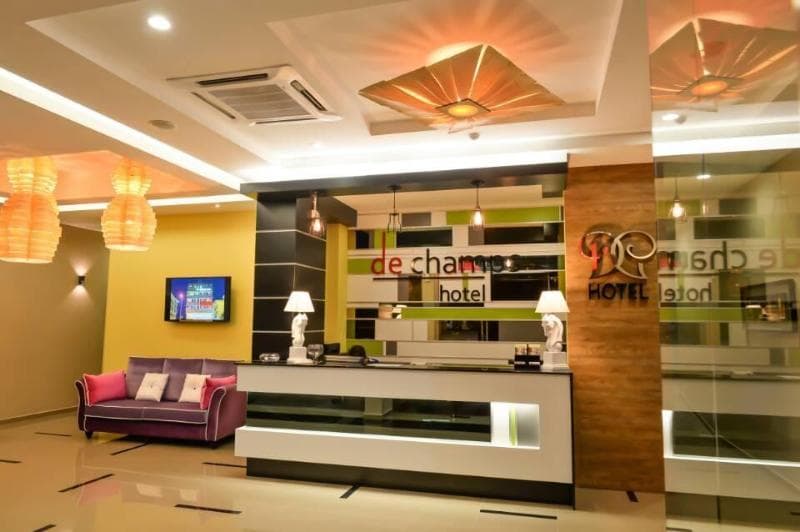 De Champs Hotel