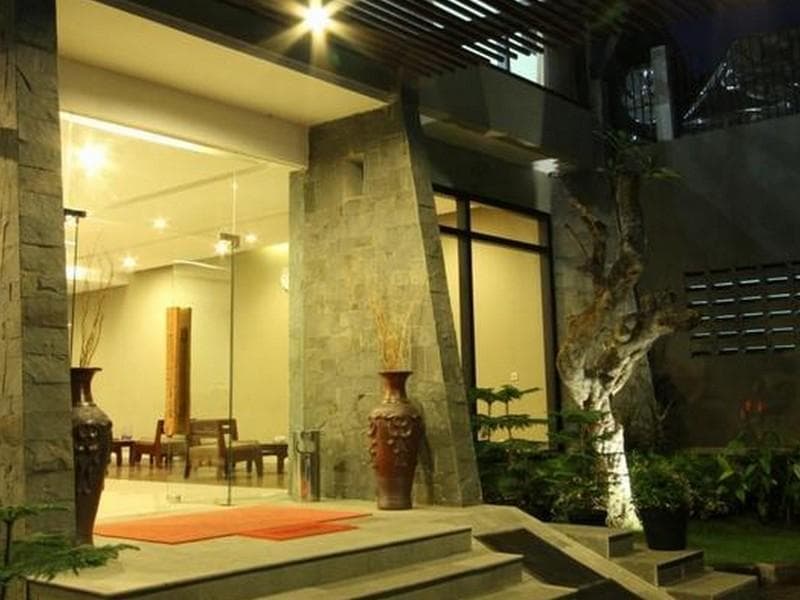 Ommaya Hotel And Resort 3