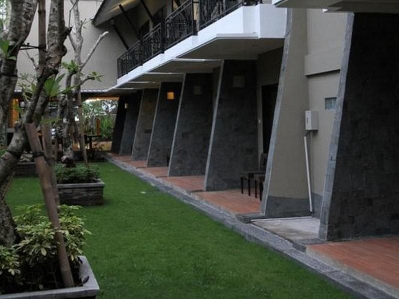 Ommaya Hotel And Resort 5