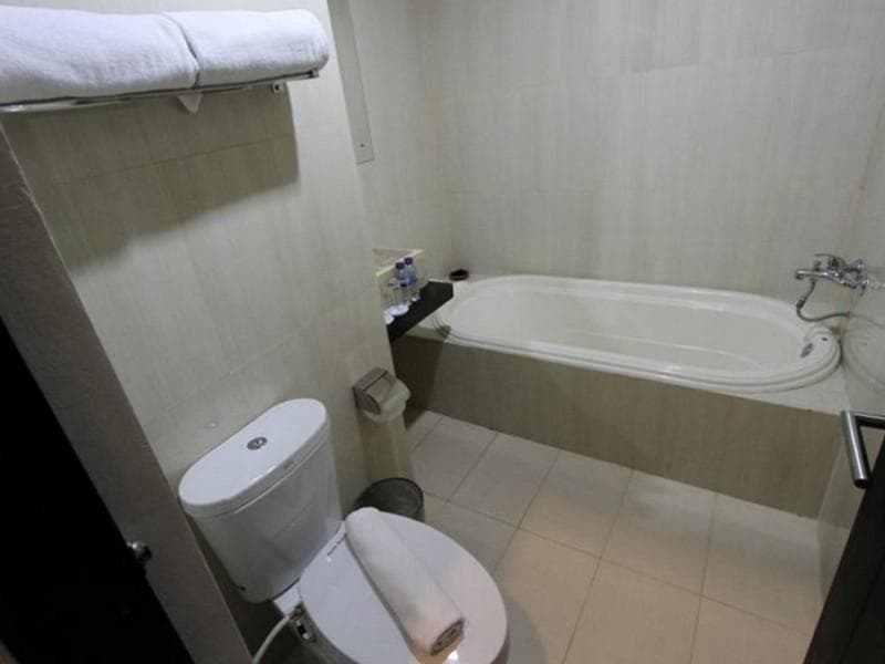 Ommaya Hotel And Resort photo 1