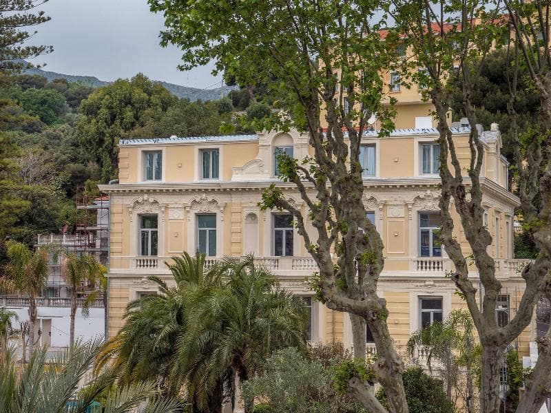 Villa Genesis 4