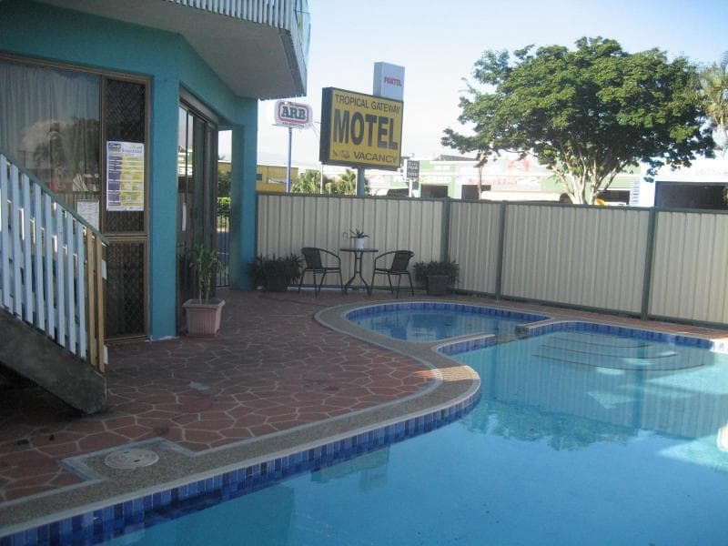 Tropical Gateway Motor Inn 3