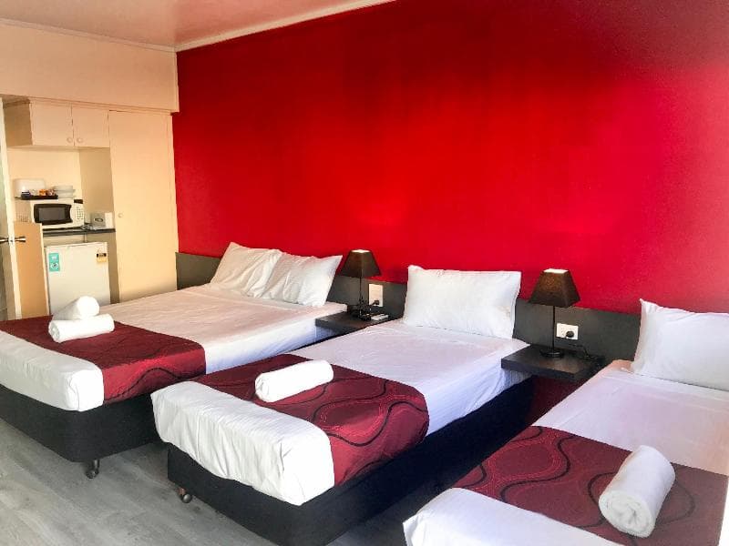 Tropical Gateway Motor Inn main