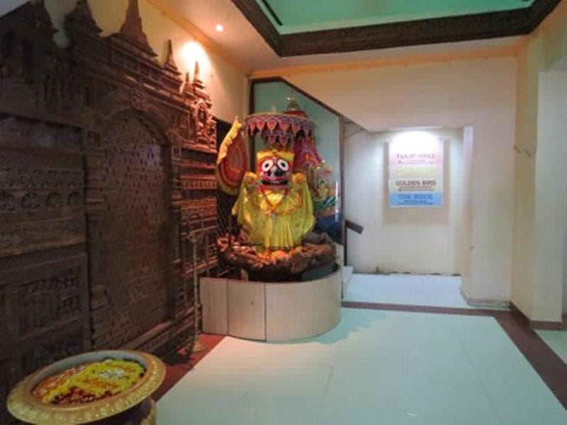 Hotel Pushpak 3