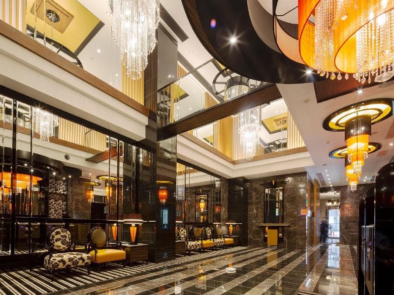 Apa Hotel Yodoyabashi Kitahama Ekimae 2