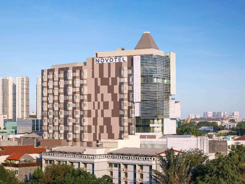 Novotel Jakarta Cikini 3