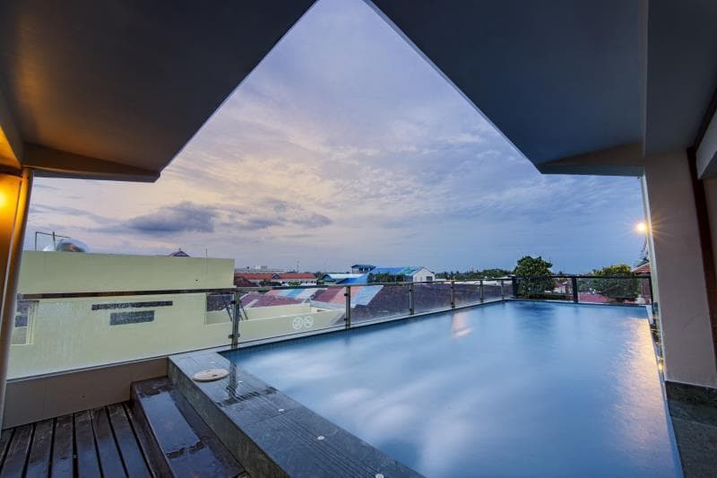 Seng Hout Hotel 2