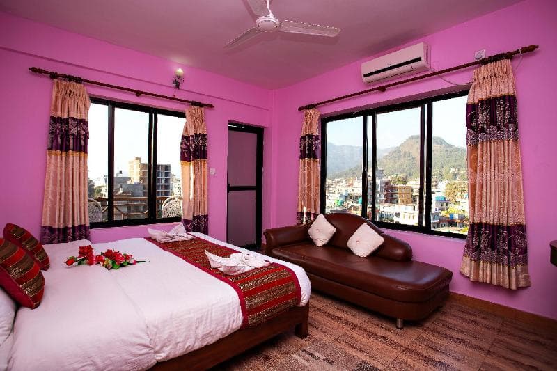 Hotel Orchid 5