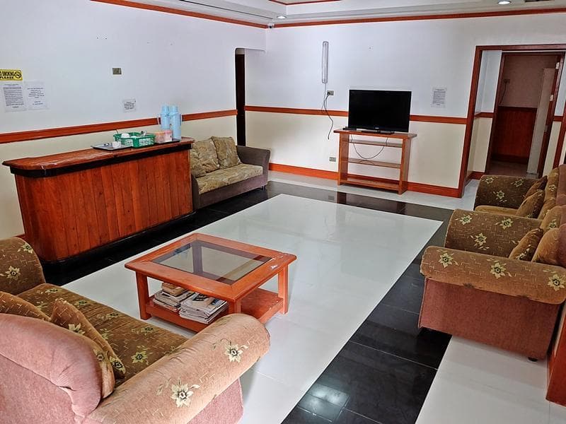 Garnet Hotel 3