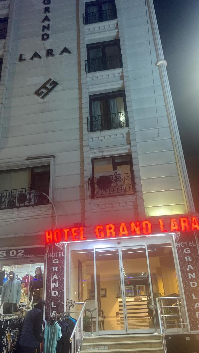 Grand Lara Hotel 3