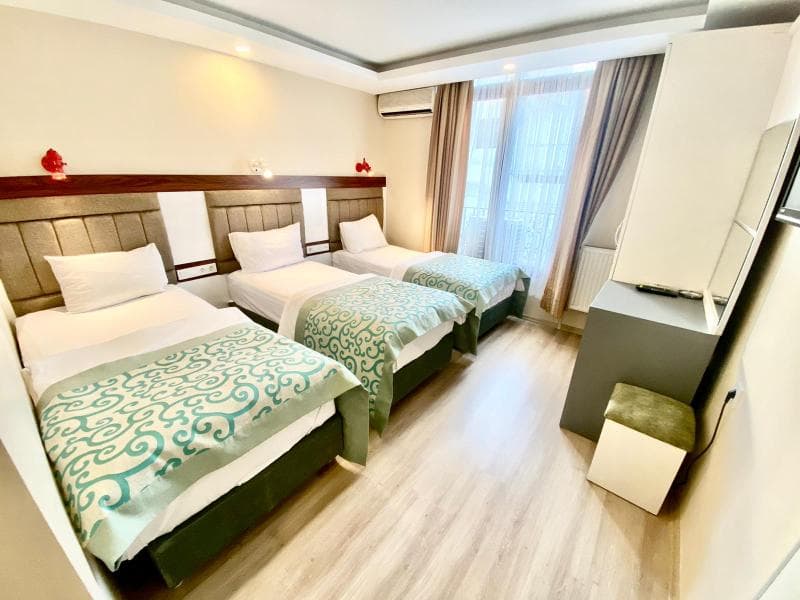 Grand Lara Hotel 5