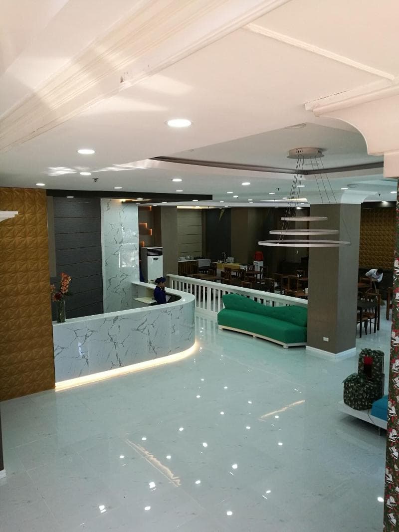 The Bell Hotel 5