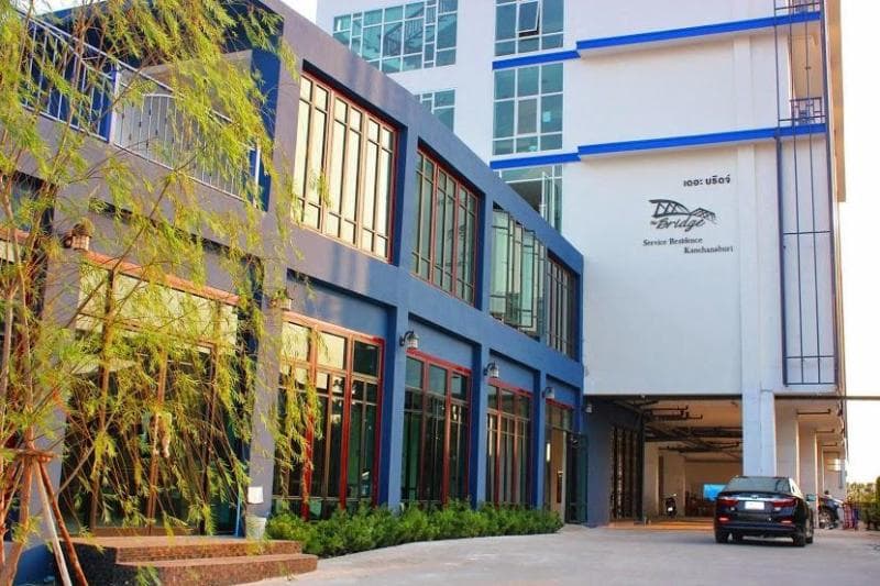 The Bridge Residence Hotel 4