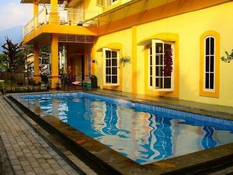 Arimbi Cibulan Suites photo 1
