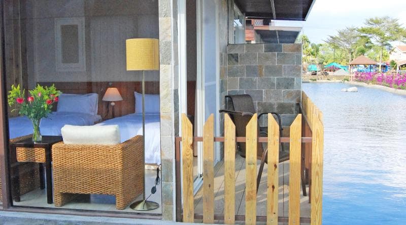 21 Holiday Resort main