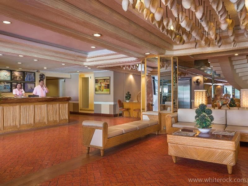 Whiterock Beach Hotel And Waterpark 3