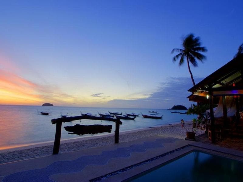 Lipe Power Beach Resort 2