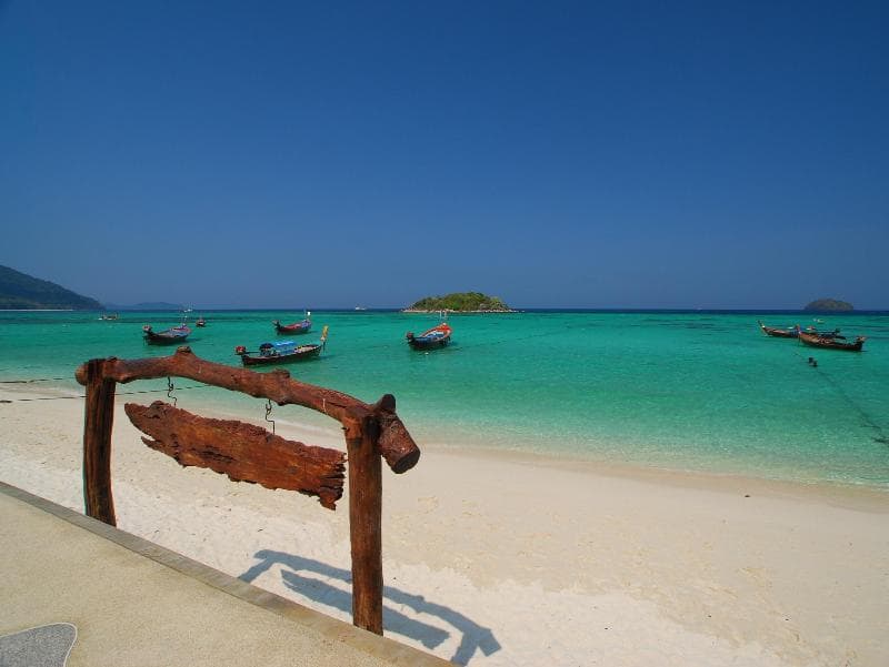 Lipe Power Beach Resort photo 1