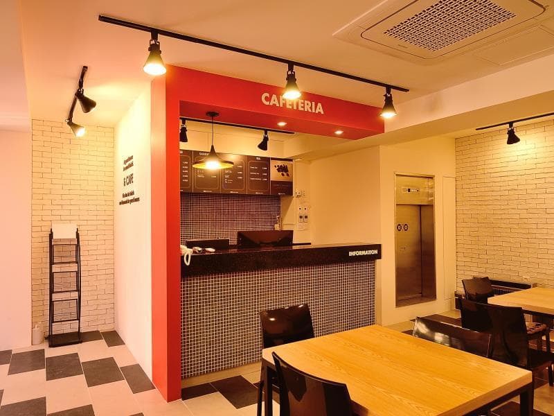 Red Guesthouse main