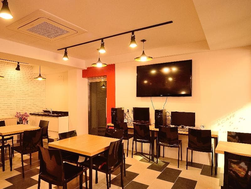 Red Guesthouse 3