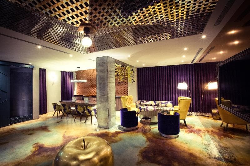 Hive Hotel 3
