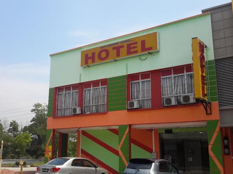 Bukit Beruntung Business Hotel photo 1