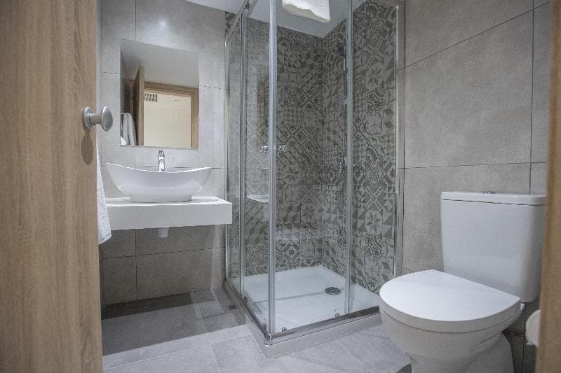 Bohemian Gardens Hotel 5