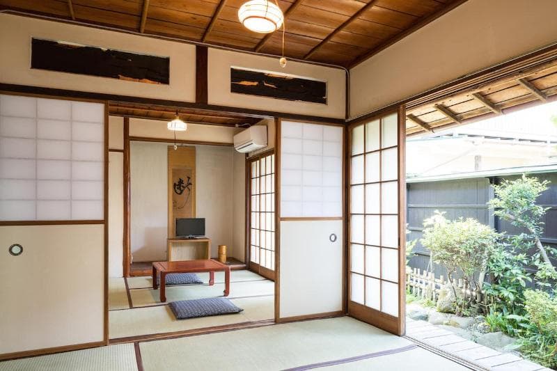 Hinode Ryokan main