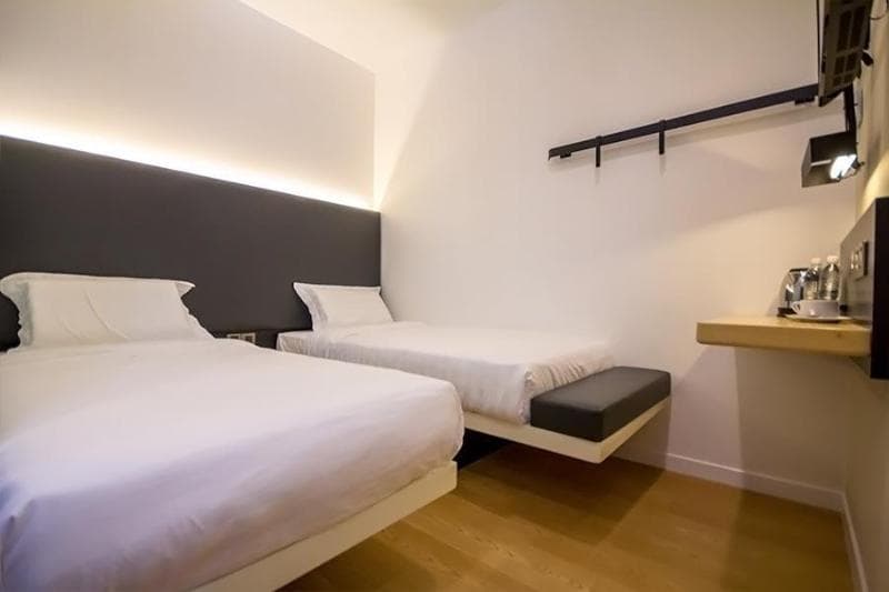 Mode Inn Icon City main