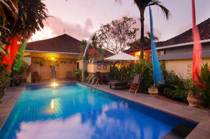 Hotel Jati And Home Stay photo 1