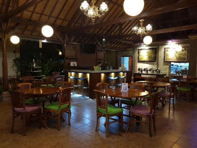 Kusnadi Hotel main