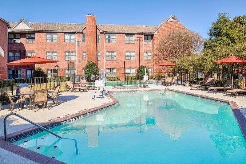 Residence Inn By Marriott Addison 3