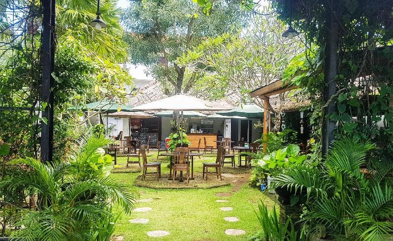 Naturela Uluwatu main